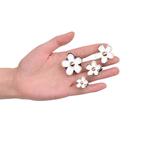 Car Vent Clip Air Freshener Beautiful decorations, you can install them in the car, desk and office.