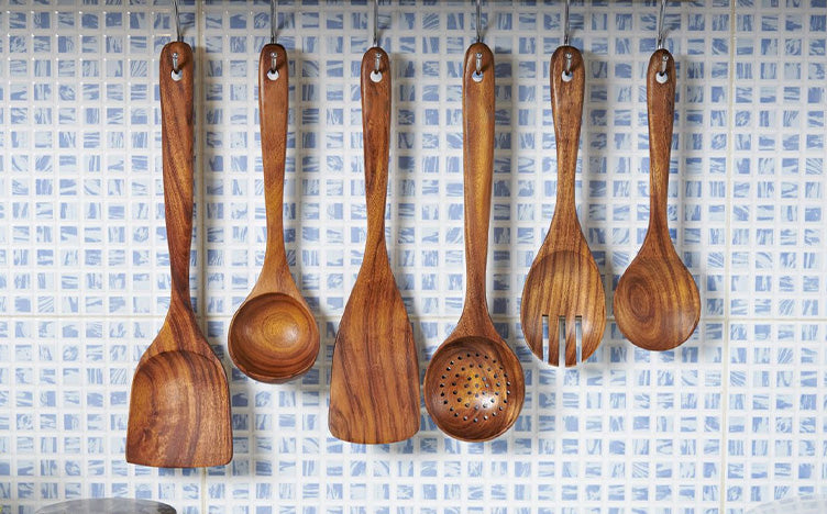 Set of 13 Pieces,  Wooden Kitchen Utensils for Nonstick Pans & Cookware - Study, Lightweight & Heat Resistant