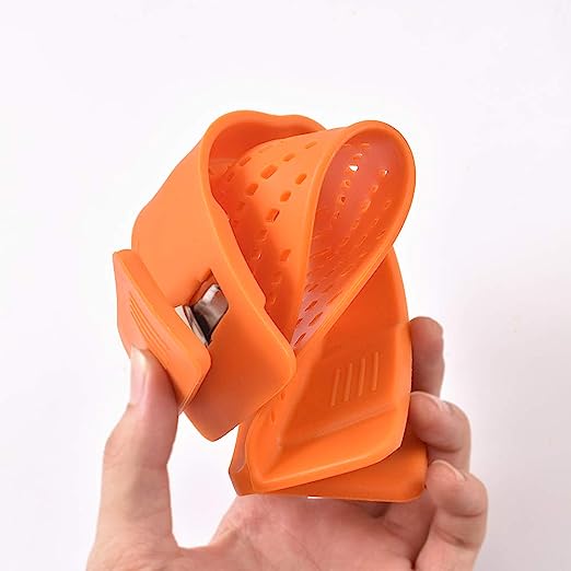 Pan Strainer SNAP'N Strain, Clip-on Silicone Strainer Colander Fits All Size Pots