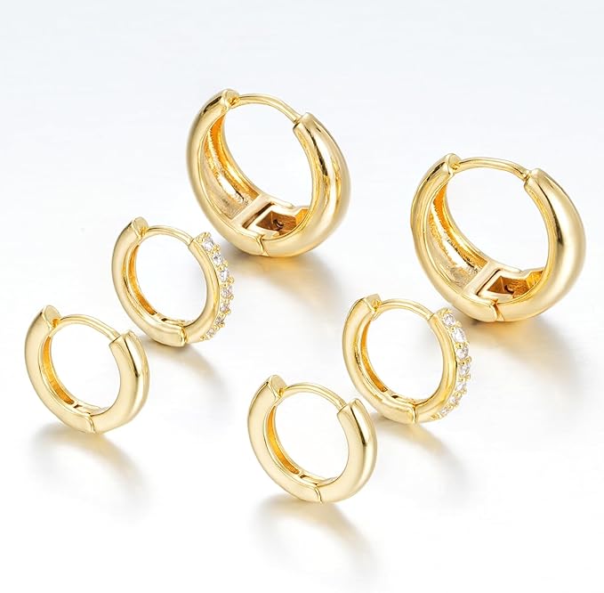 14K real gold plating on the surface with 925 sterling silver needles, lead-free and nickel-free, hypoallergenic, ensuring a durable wearing experience,  Lightweight Small Huggie Earrings for Gift