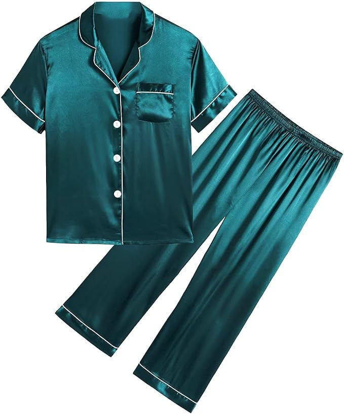 We've used lightweight and breathable fabric to make the pajamas for you,extra-soft and comfortably warm; you’ll want to live in them.