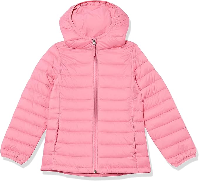 This hooded, water-resistant puffer jacket is a perfect lightweight layer. Easily packable into its drawstring pouch for on-the-go chilly adventures. girls Lightweight Water-resistant Packable Hooded Puffer Jacket