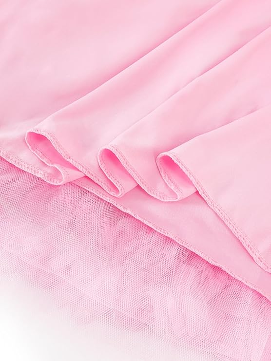 Whether it’s a spring picnic, a birthday party, a day at school, or even ballet, dance, or dress-up time, this girls tutu is a fun choice for all seasons and occasions
