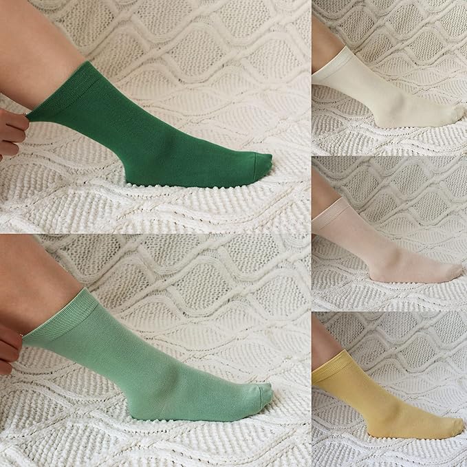 kids socks are made of soft combed cotton and elastic spandex, specially designed for boys and girls