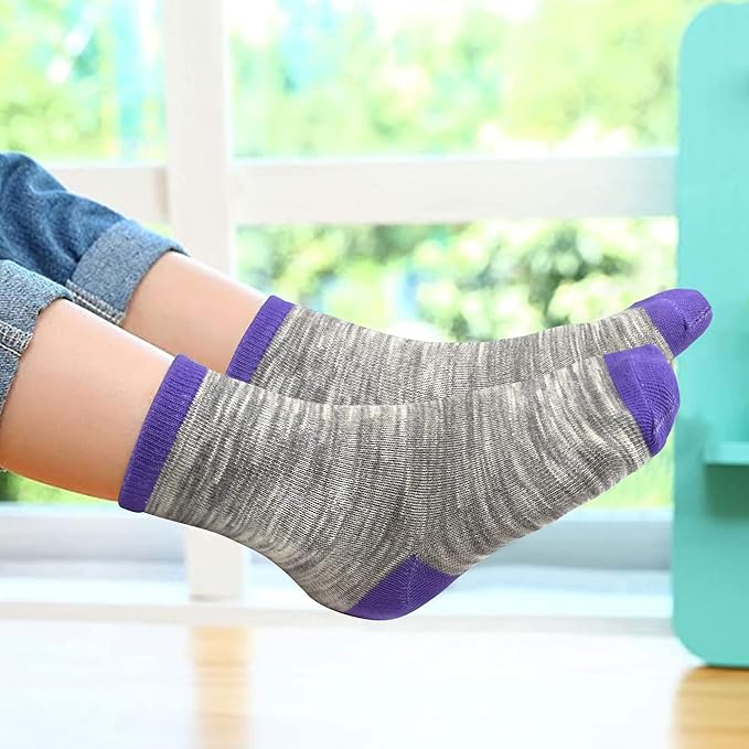 The style and quantity are consistent with the product picture (12 pairs kids socks per package). Sufficient quantity for your child to wear and replace every day. And cleaning convenience