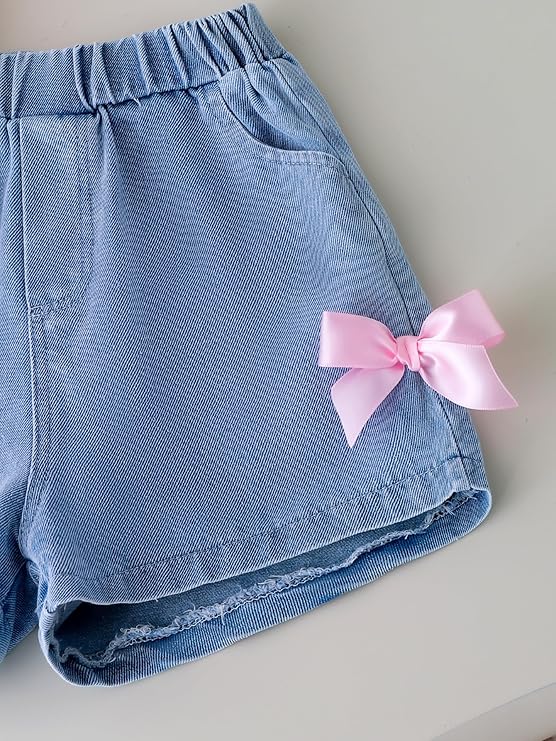 Little girl outfits come with cotton short sleeve shirt,cute bow design in front.And matching jeans shorts with adjustable waist