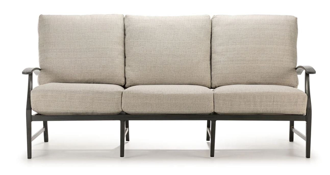 3 seat outdoor sofa’s plump and soft tie-on polyester cushions invite blissful repose thanks to their stable and secure support. Combined with double-stitched solution-dyed fabric and the water,Outdoor Sofa