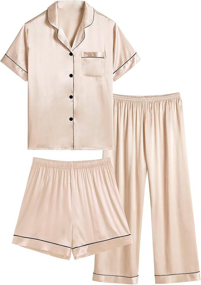 Whether you’re sleeping or lounging, these silk pajamas treat you to snuggle-worthy comfort all through. We've used lightweight and breathable fabric to make the pajamas for you,extra-soft