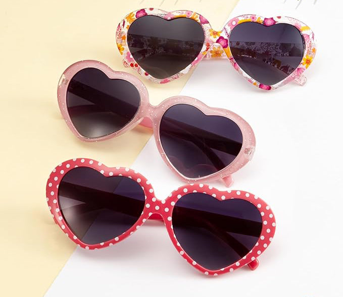 kids sunglasses girls are made with soft materials and durable construction to ensure comfort and durability during outdoor activities