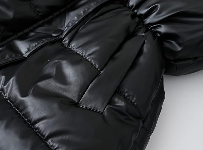 This high-quality insulated winter jacket with padded lining makes the excellent heat retention.The durable polyester exterior has nice water-resistant and windproof performance in the outdoors