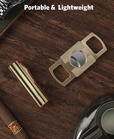 Lighter and Cigar Cutter Set, Adjustable Triple Jet Flame Cigar Lighter, Windproof Butane Refillable Lighters Gift Set